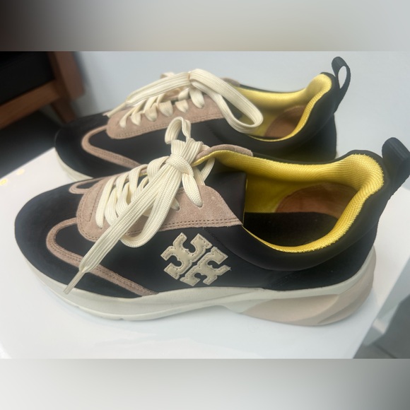 Tory Burch Black and Beige Sneakers with Yellow Highlights - Picture 9 of 9